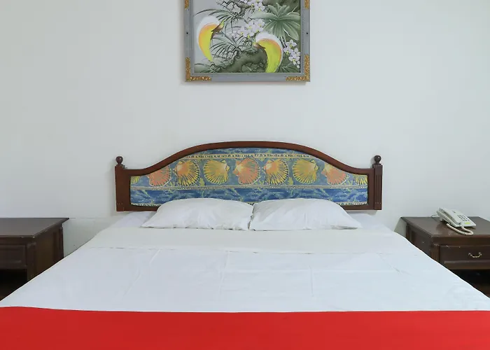 Hotel Oranjje 3*