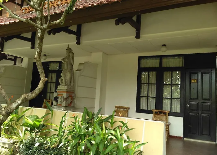 Oranjje Hotel 3*