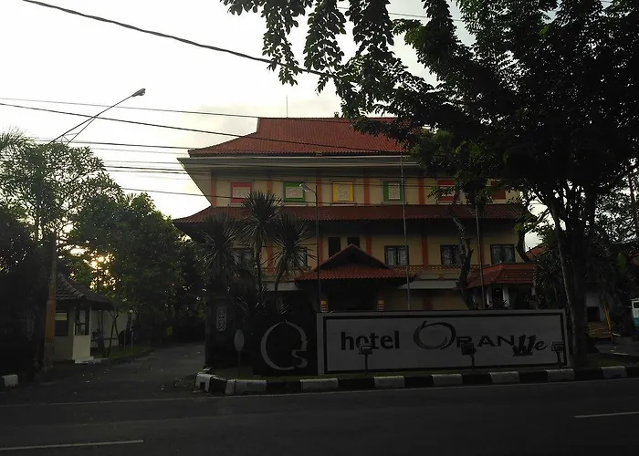 Oranjje Hotel